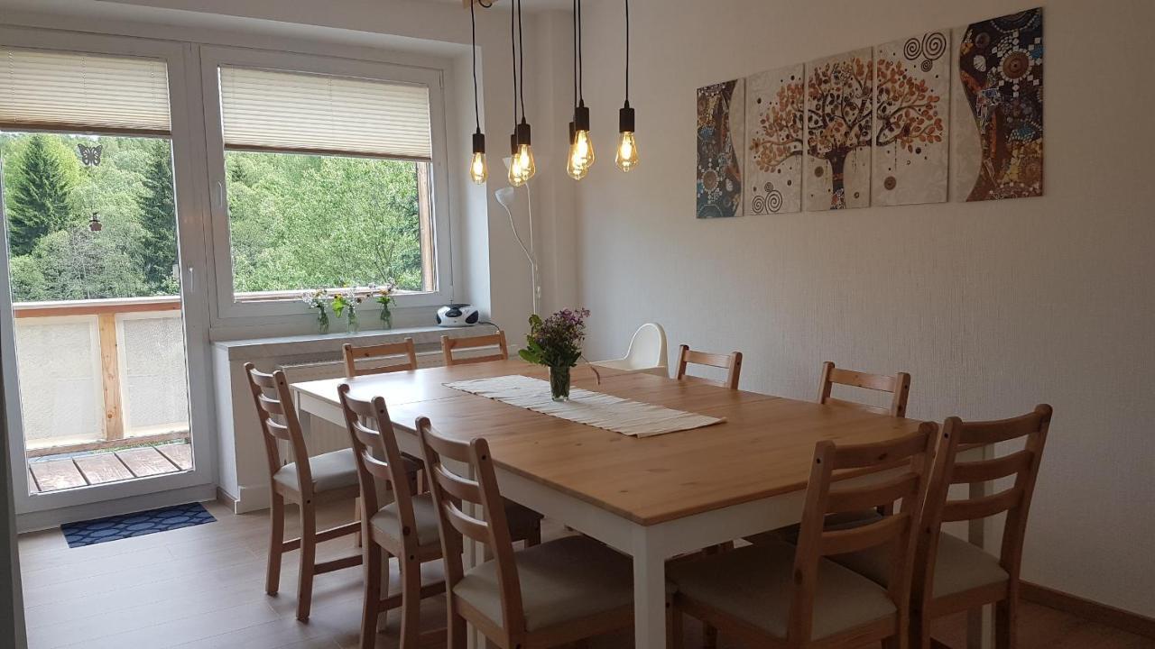 Mapamajo Home Base - Familienunterkunft Mit Sauna Oberwiesenthal Bagian luar foto